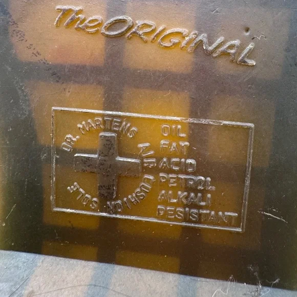 Dr. Martens Burgundy Leather Oxfords with Yellow Laces - Size 6 - Picture 11 of 11